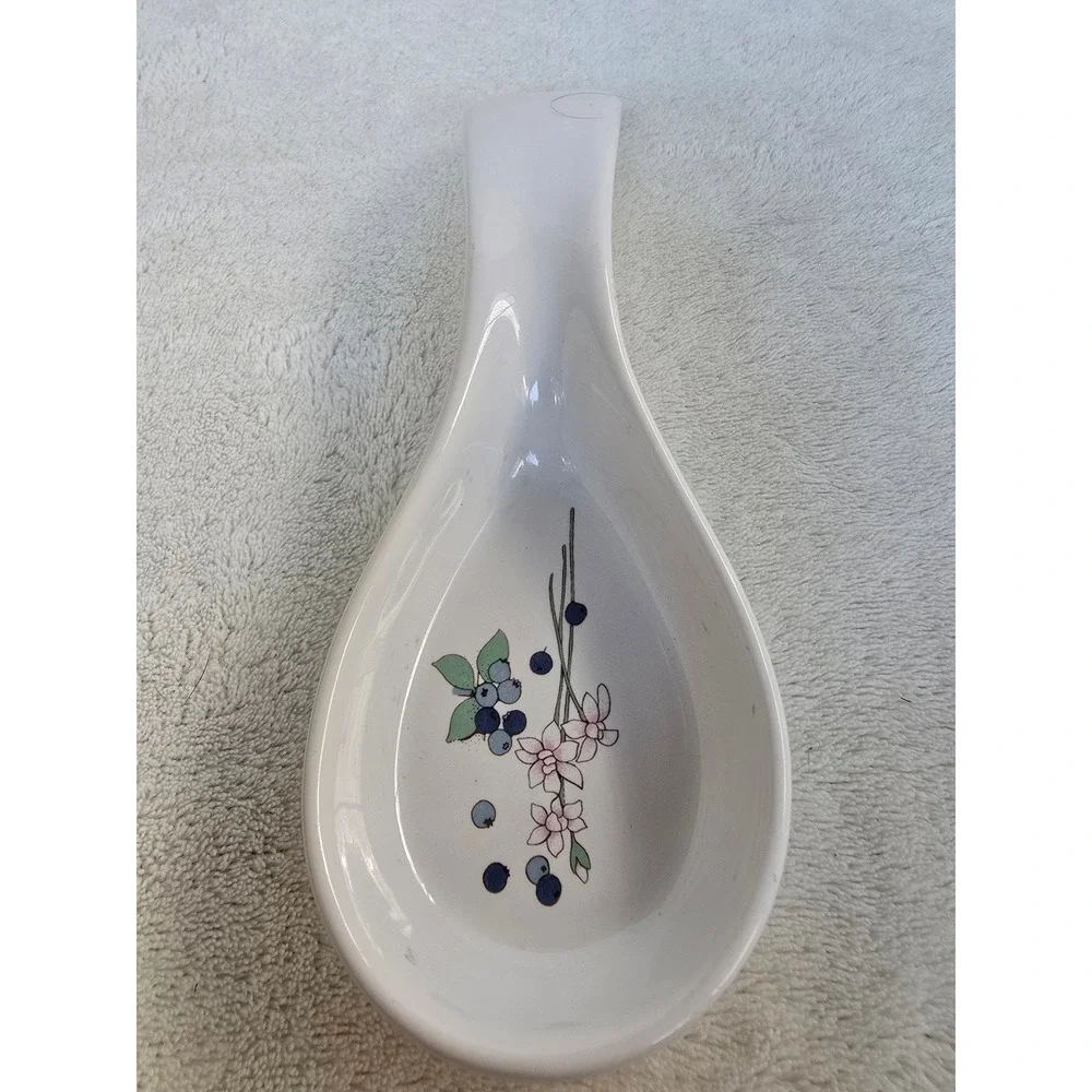 Vintage 1988 SJL Products Ceramic Spoon Rest Blueberry Floral White Stoneware